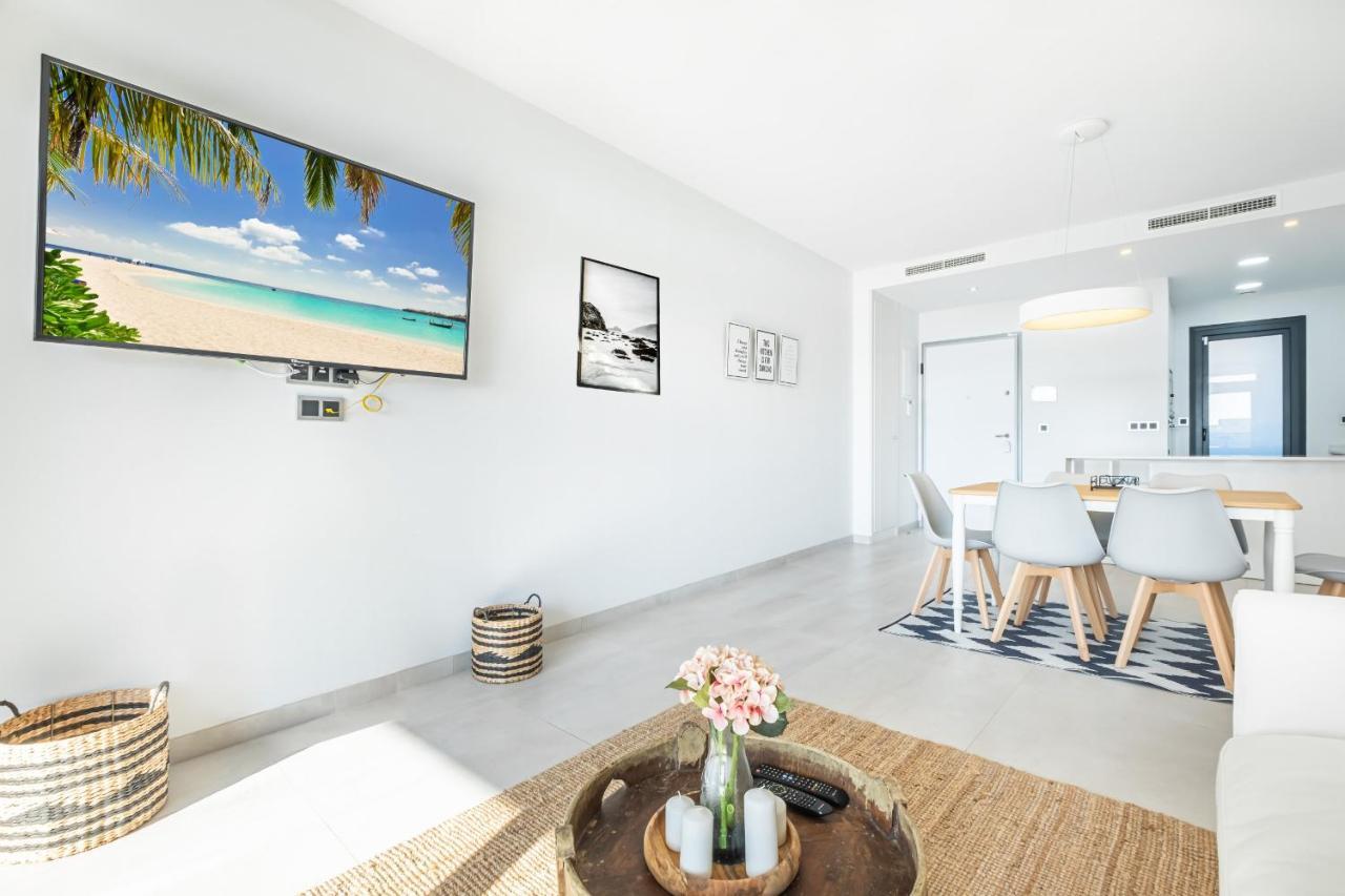 Sunset Waves Deluxe Apartments Poniente Beach Resort Benidorm Exteriör bild