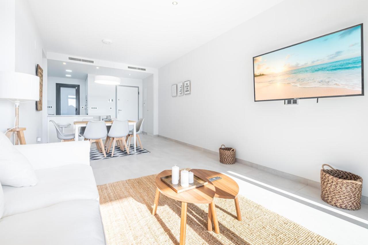 Sunset Waves Deluxe Apartments Poniente Beach Resort Benidorm Exteriör bild