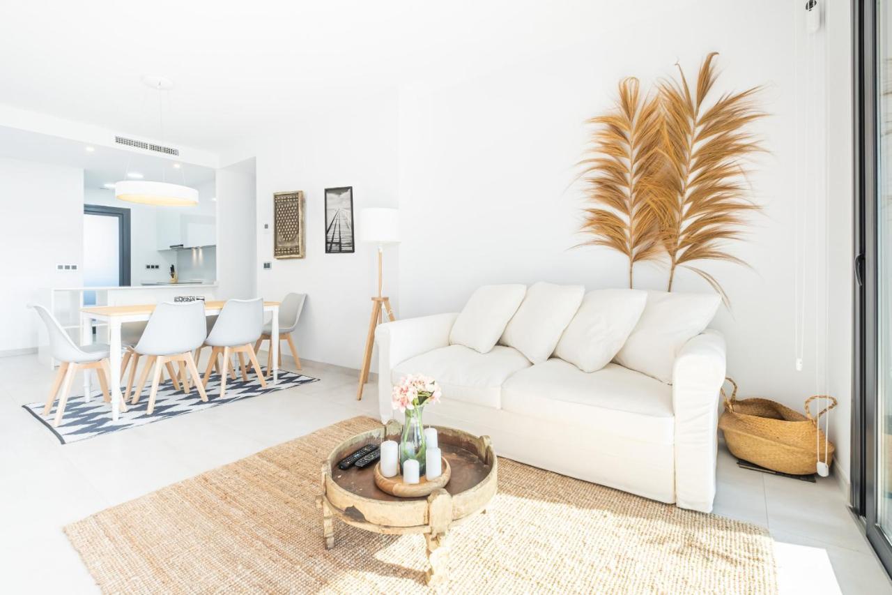Sunset Waves Deluxe Apartments Poniente Beach Resort Benidorm Exteriör bild