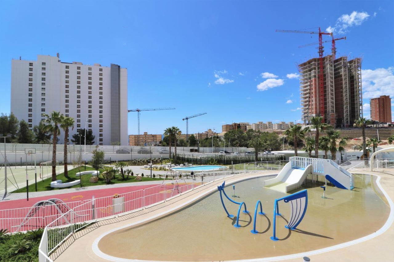 Sunset Waves Deluxe Apartments Poniente Beach Resort Benidorm Exteriör bild