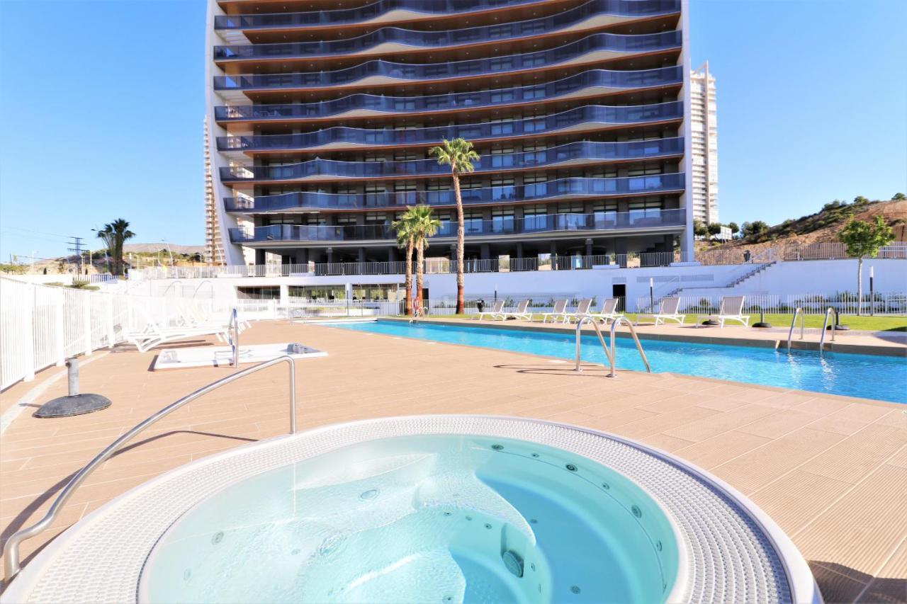 Sunset Waves Deluxe Apartments Poniente Beach Resort Benidorm Exteriör bild