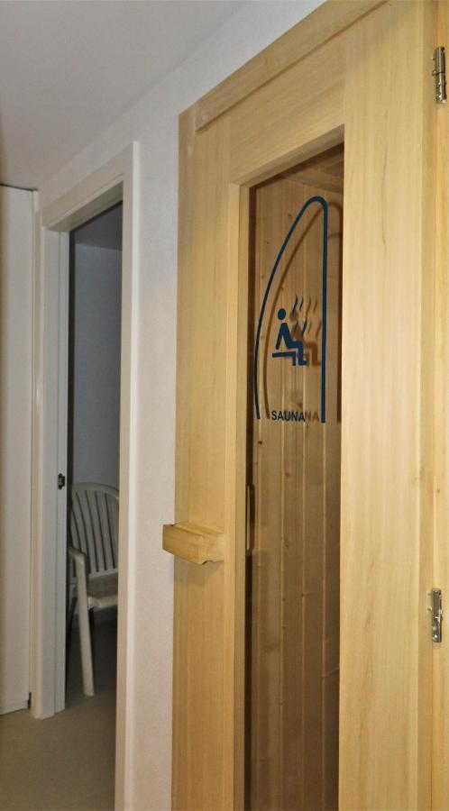 Sunset Waves Deluxe Apartments Poniente Beach Resort Benidorm Exteriör bild