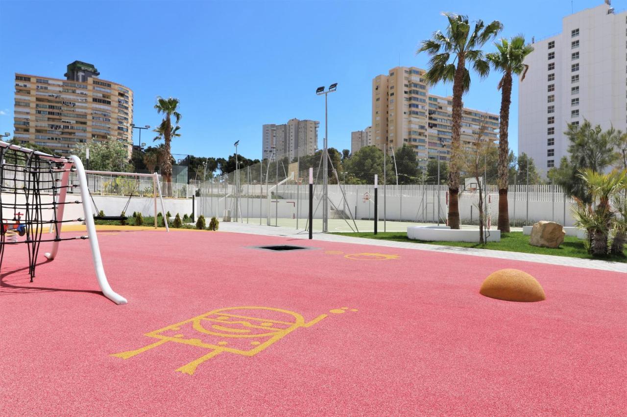 Sunset Waves Deluxe Apartments Poniente Beach Resort Benidorm Exteriör bild