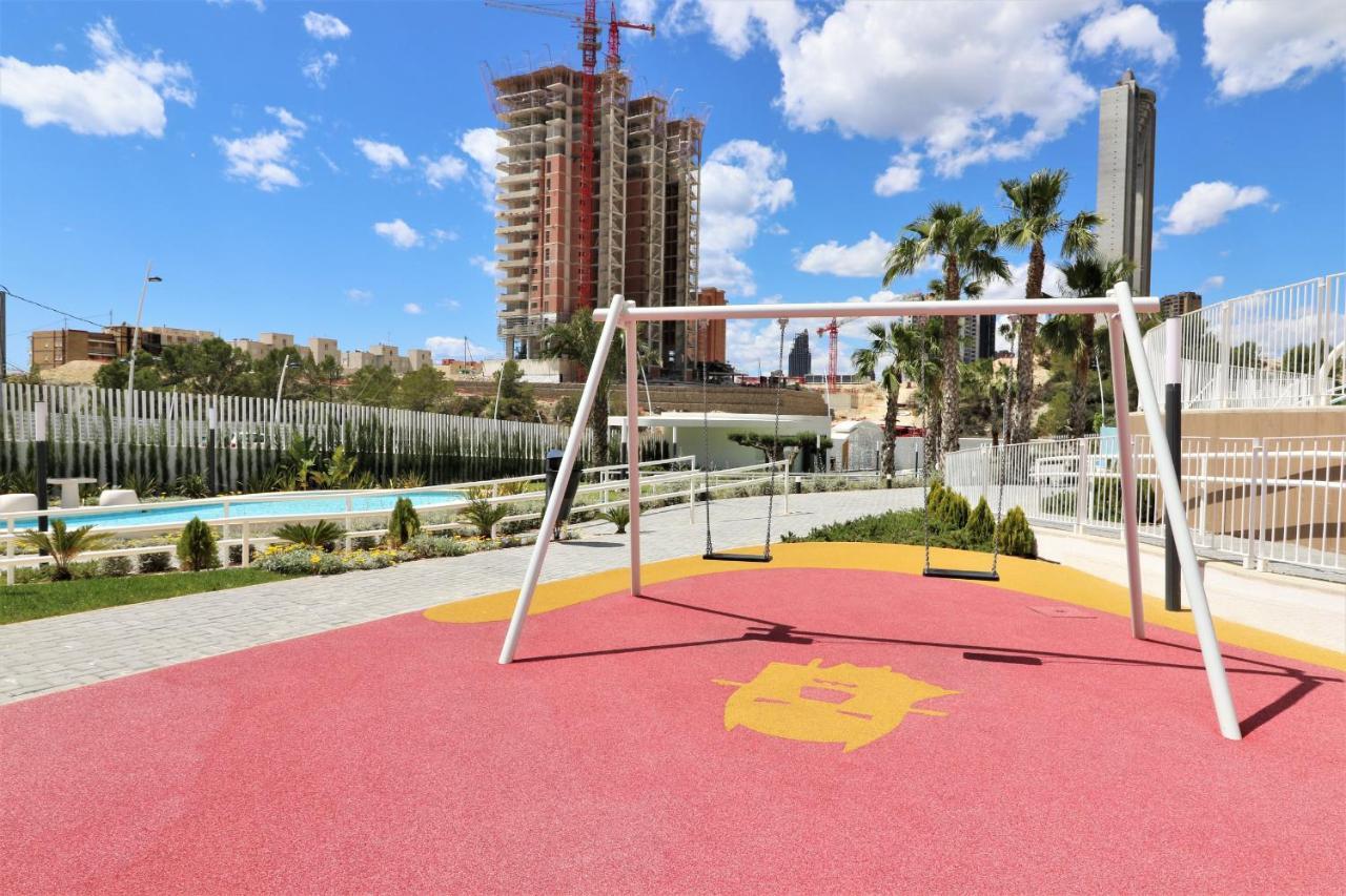 Sunset Waves Deluxe Apartments Poniente Beach Resort Benidorm Exteriör bild