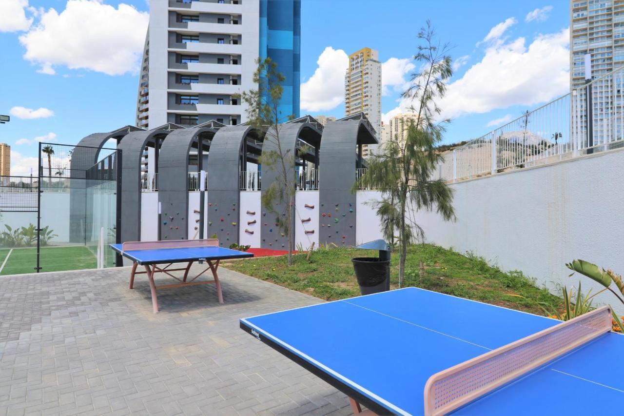 Sunset Waves Deluxe Apartments Poniente Beach Resort Benidorm Exteriör bild