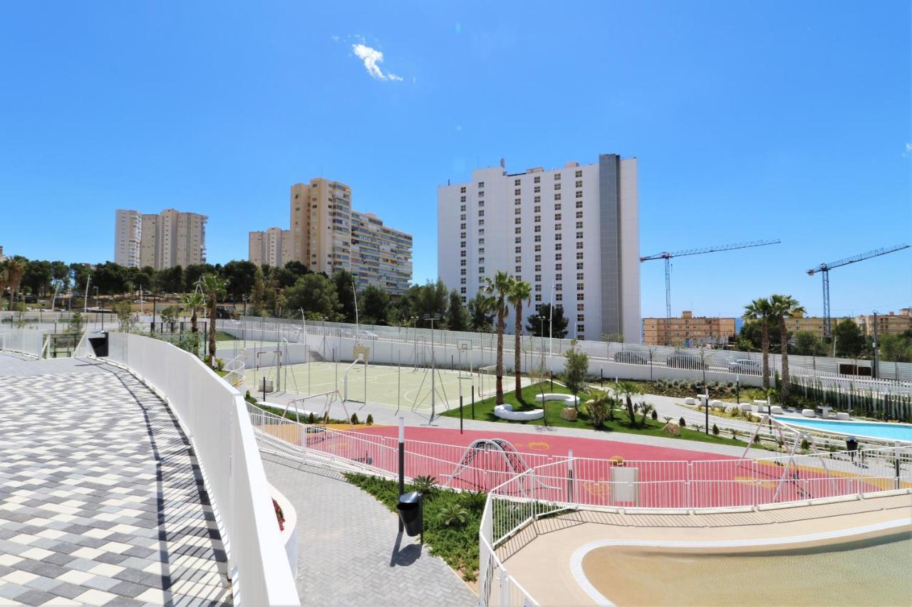 Sunset Waves Deluxe Apartments Poniente Beach Resort Benidorm Exteriör bild
