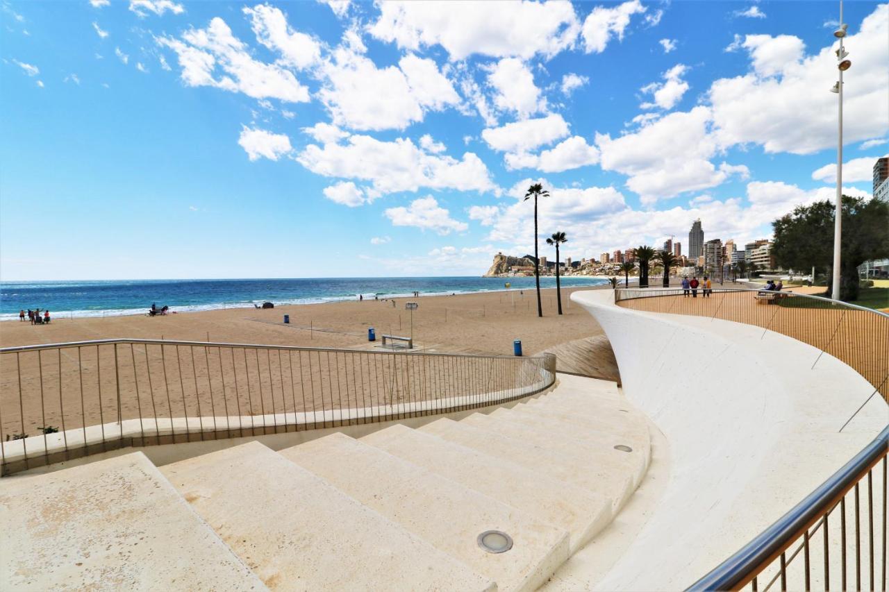 Sunset Waves Deluxe Apartments Poniente Beach Resort Benidorm Exteriör bild